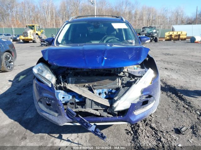 1FMCU9JX1EUB38062 Ford Escape Titanium