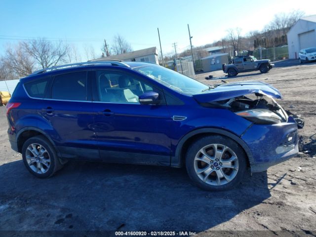 1FMCU9JX1EUB38062 Ford Escape Titanium