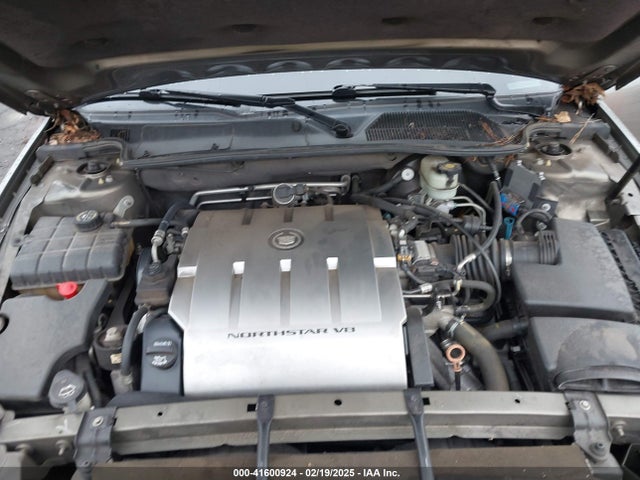 2011 CADILLAC DTS 1G6KH5E62BU102569 Photo 9