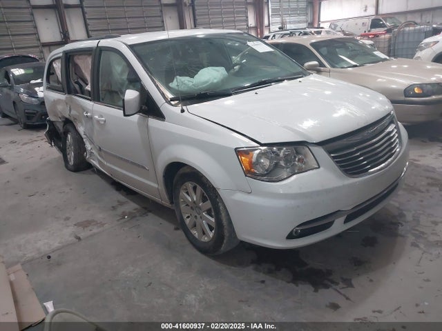 Chrysler Town & Country Touring 2016 2C4RC1BG1GR147670 головне зображення