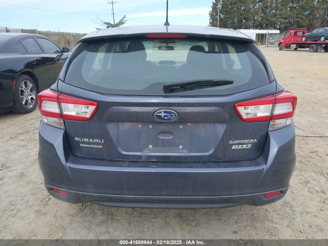 Subaru Impreza 2.0i 2017 4S3GTAA67H3729122 Image 17