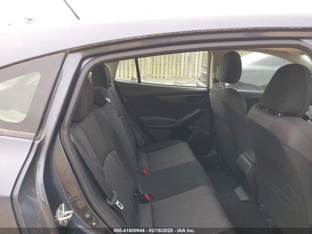 Subaru Impreza 2.0i 2017 4S3GTAA67H3729122 Image 8