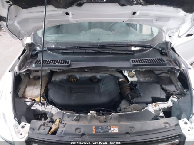 1FMCU9G90GUB83022 Ford ESCAPE SE