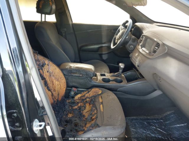 5XYPG4A36KG538256 KIA Sorento 2.4l L