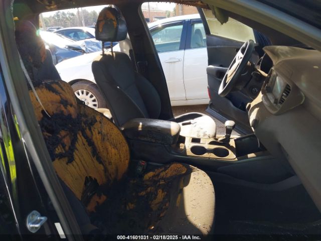 5XYPG4A36KG538256 KIA Sorento 2.4l L