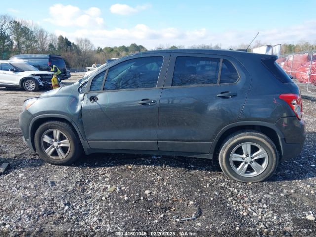 3GNCJKSB7LL126262 Chevrolet Trax Fwd Ls