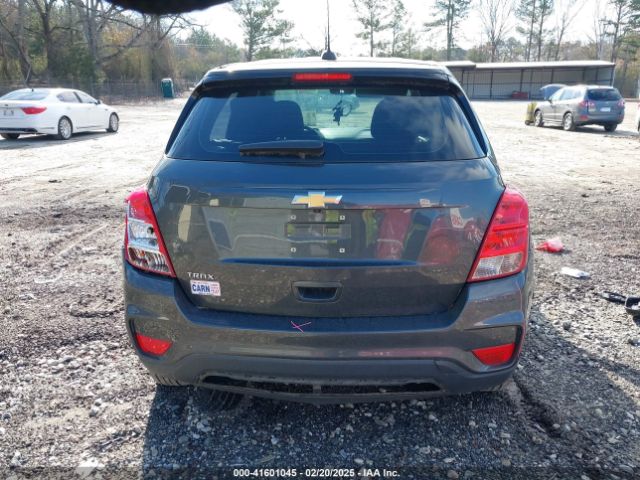 3GNCJKSB7LL126262 Chevrolet Trax Fwd Ls