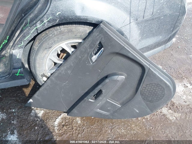 1G1JD5SH3H4154384 Chevrolet Sonic Lt Auto