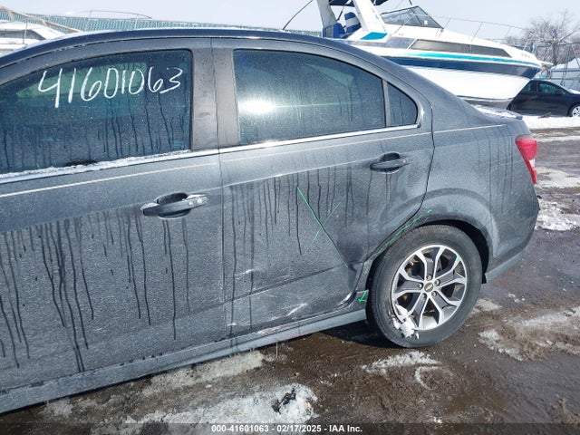 1G1JD5SH3H4154384 Chevrolet Sonic Lt Auto