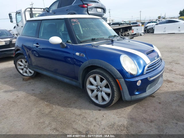 2003 MINI COOPER S WMWRE33433TD72153 Photo 0