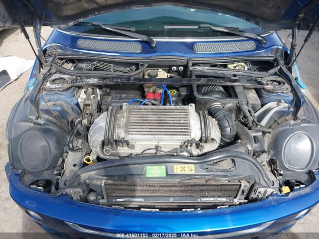 2003 MINI COOPER S WMWRE33433TD72153 Photo 9