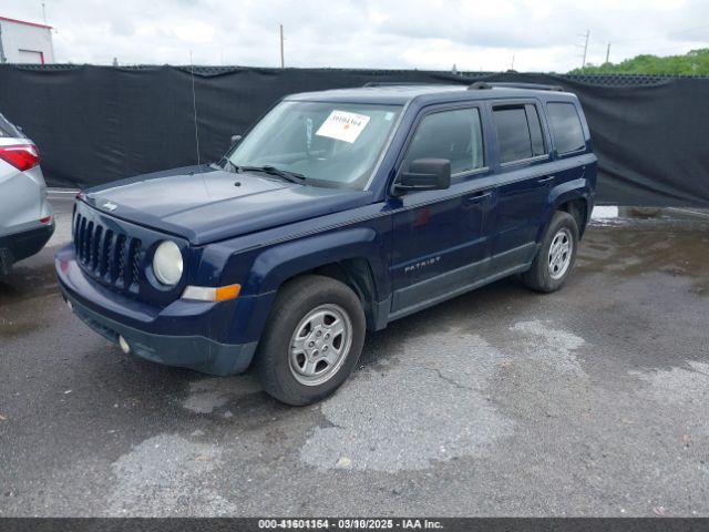 1C4NJPBA0ED585356 Jeep Patriot Sport