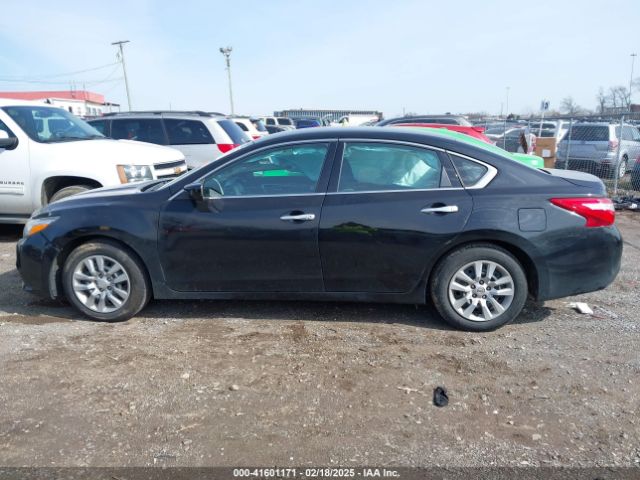 1N4AL3AP0HC478573 Nissan Altima 2.5 S