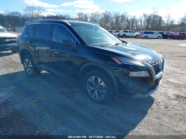 JN8AT3BBXMW235699 Nissan Rogue Sv Intelligent Awd