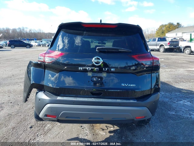 JN8AT3BBXMW235699 Nissan Rogue Sv Intelligent Awd