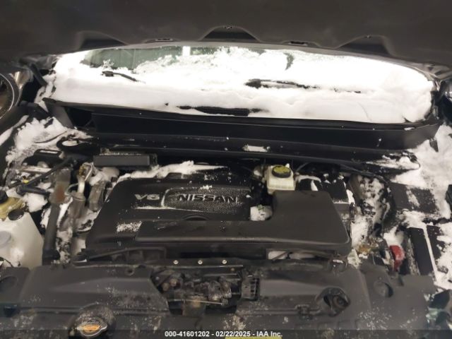 5N1DR2MM9HC622179 Nissan Pathfinder S