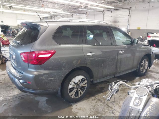 5N1DR2MM9HC622179 Nissan Pathfinder S