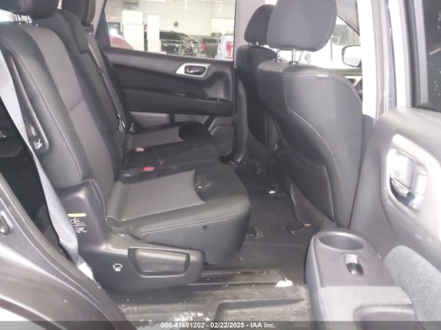 5N1DR2MM9HC622179 Nissan Pathfinder S