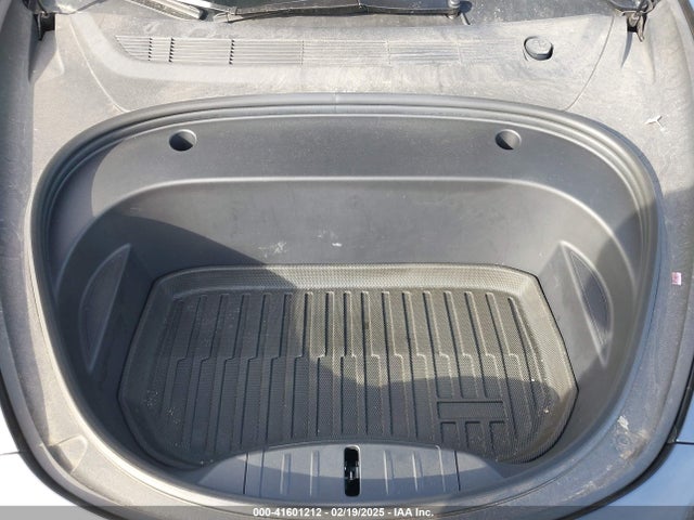 2023 TESLA MODEL 3 5YJ3E1EA5PF546939 Photo 9