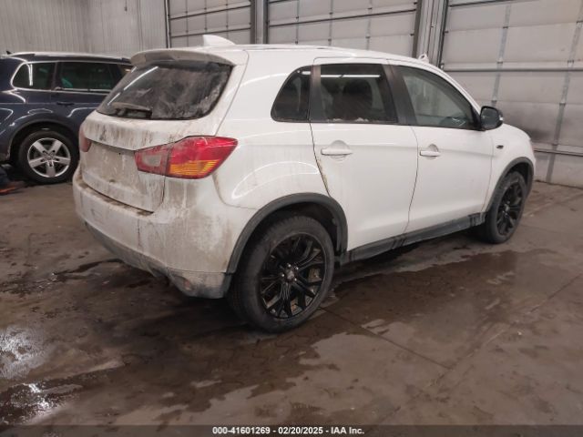 2017 MITSUBISHI OUTLANDER SPORT JA4AR3AU3HZ070123 Photo 3