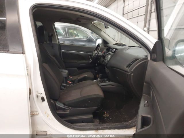 2017 MITSUBISHI OUTLANDER SPORT JA4AR3AU3HZ070123 Photo 4