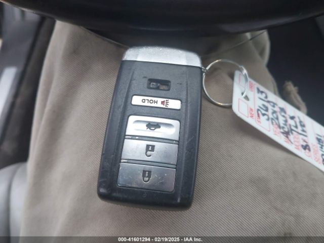 19UUB3F35KA001481 Acura Tlx Standard