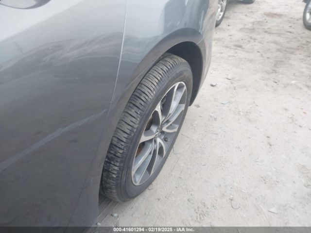 19UUB3F35KA001481 Acura Tlx Standard