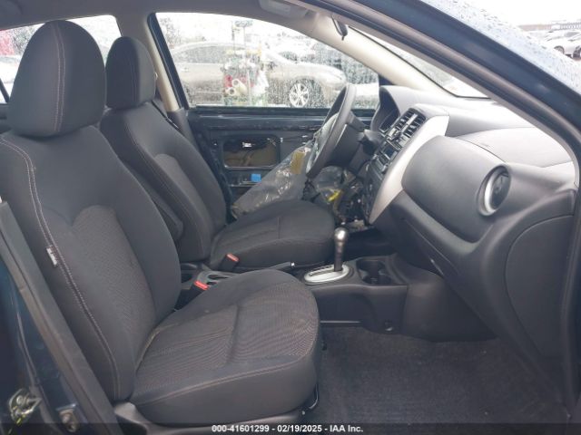 3N1CN7APXFL957933 Nissan Versa 1.6 Sv