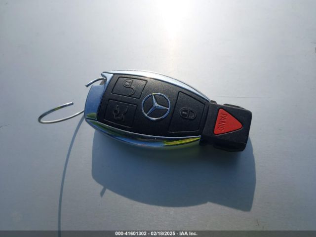 2013 MERCEDES-BENZ C 350 WDDGJ5HB8DG042269 Photo 10