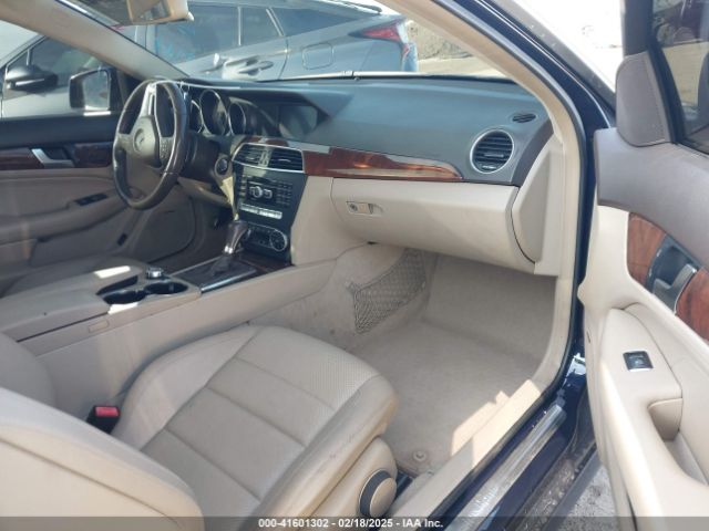 2013 MERCEDES-BENZ C 350 WDDGJ5HB8DG042269 Photo 4