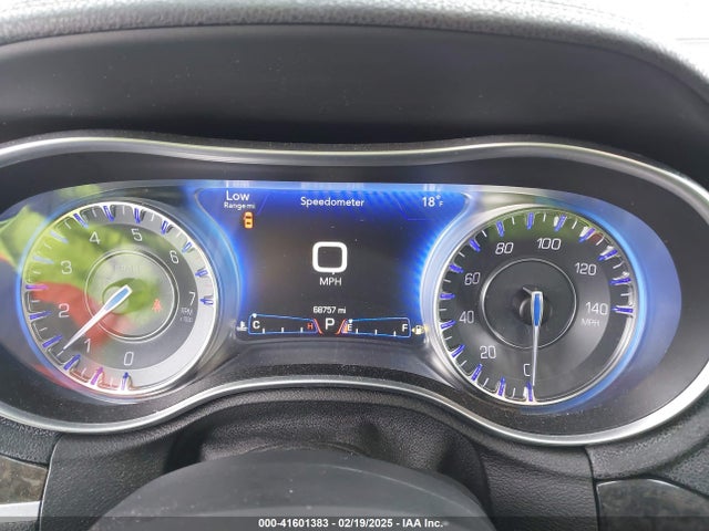Chrysler 300C 2016 2C3CCAEG2GH127956 Image 7