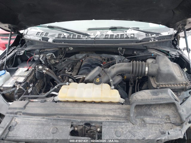 Ford F-150 Xlt 2019 1FTEW1E55KFA65876 Image 10