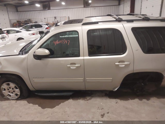 1GNSCBE0XER189402 Chevrolet Tahoe Lt