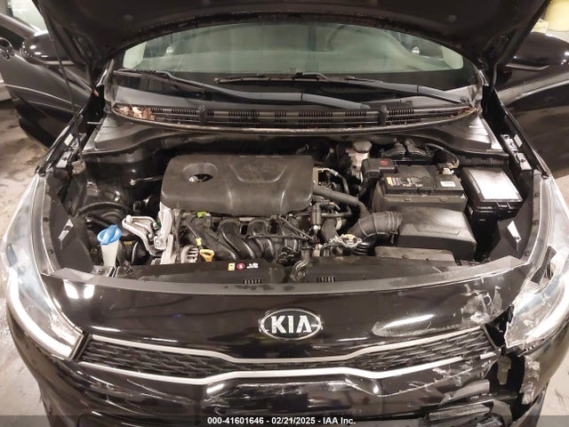 3KPA24AB0JE085162 KIA RIO S