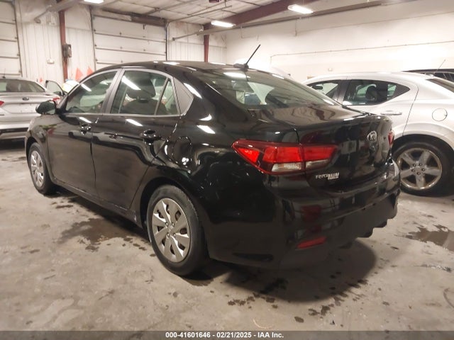 3KPA24AB0JE085162 KIA RIO S