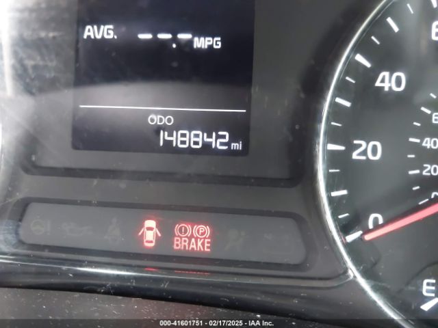 3KPFK4A79HE120762 KIA FORTE LX