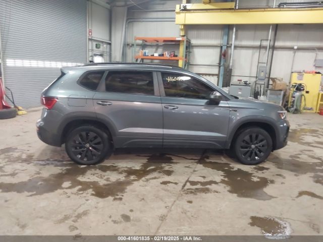 3VVAX7B20NM051933 Volkswagen Taos 1.5t S