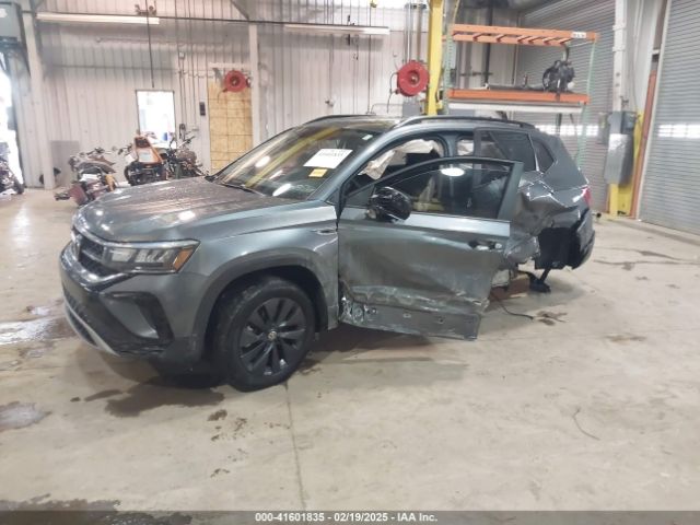 3VVAX7B20NM051933 Volkswagen Taos 1.5t S
