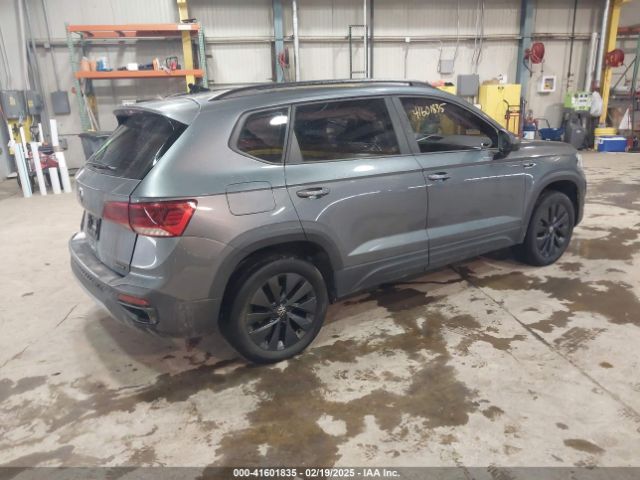 3VVAX7B20NM051933 Volkswagen Taos 1.5t S