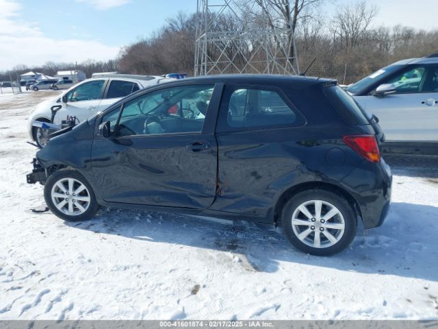 VNKJTUD34FA055116 Toyota YARIS LE