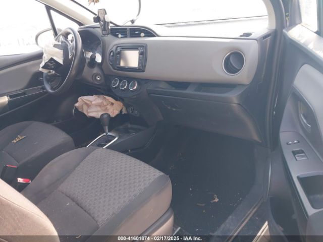 VNKJTUD34FA055116 Toyota YARIS LE