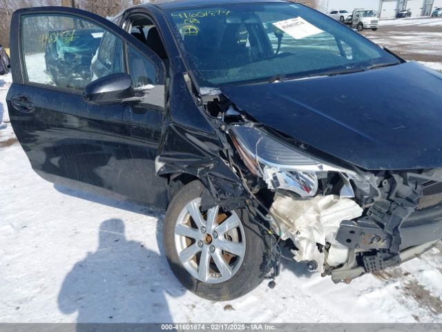 VNKJTUD34FA055116 Toyota YARIS LE