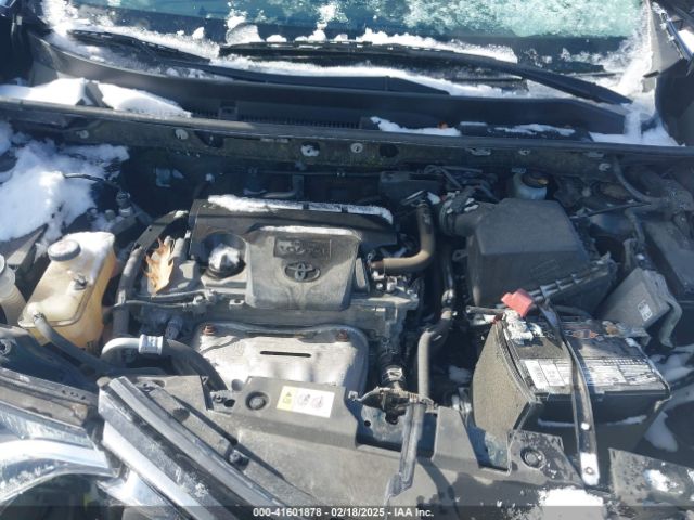 JTMBFREV6HJ169686 Toyota RAV4 LE