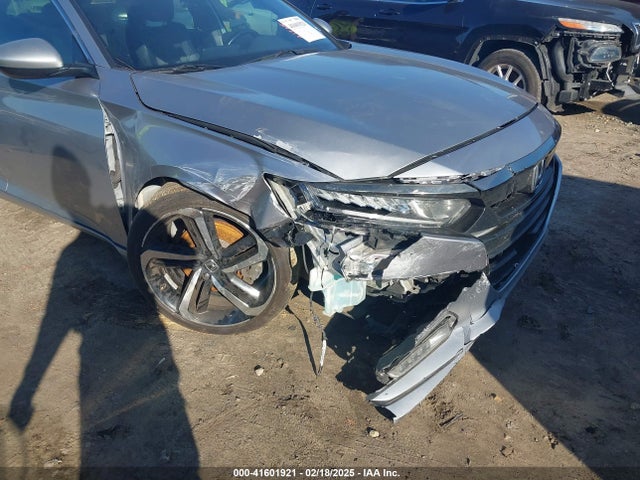1HGCV1F36LA136882 Honda Accord Sport