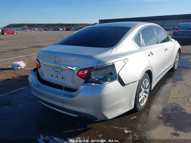 1N4AL3AP9HN366164 Nissan Altima 2.5 S