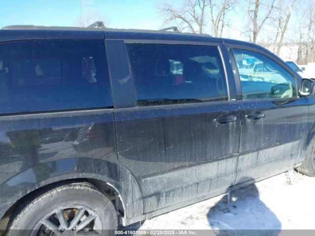 2C4RDGCG0ER321451 Dodge Grand Caravan Sxt