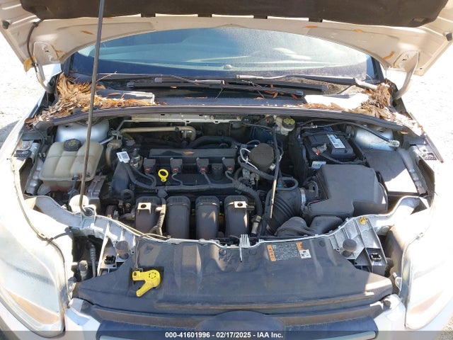 Ford FOCUS SE 2014 1FADP3K24EL447259 Image 10