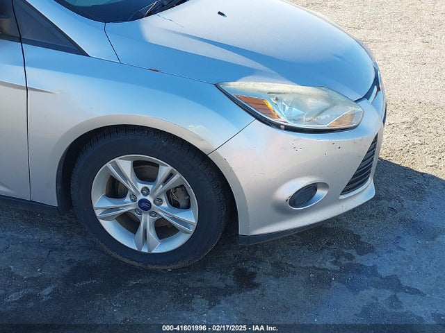 Ford FOCUS SE 2014 1FADP3K24EL447259 Image 13