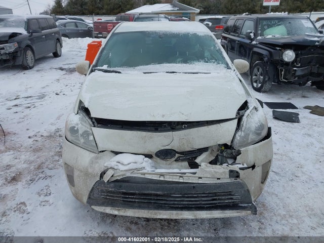 JTDKN3DU3F1933788 Toyota Prius