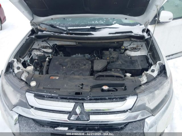 2016 MITSUBISHI OUTLANDER JA4AZ3A33GZ002152 Photo 9